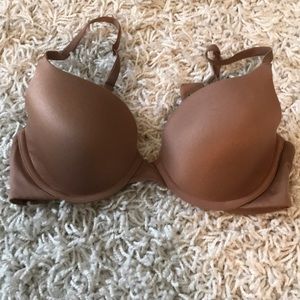 Nude bra